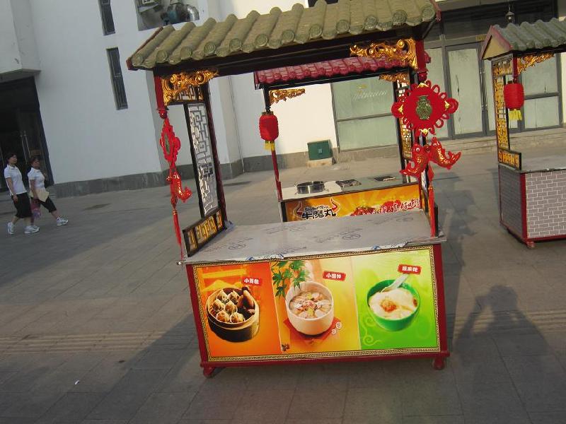 供應(yīng)用于早餐小吃車|燒烤小吃車|麻辣燙小吃車的多功能小吃車價(jià)格