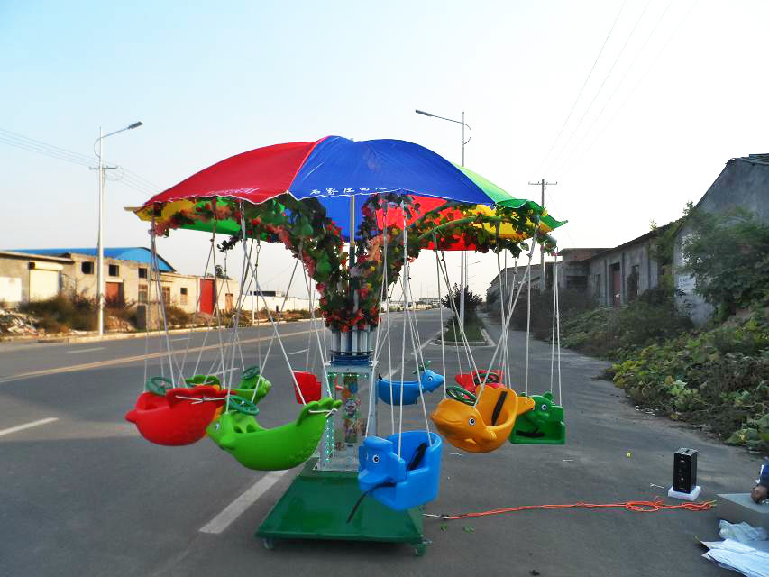供應(yīng)石家莊兒童蹦極跳床手搖船軌道小火車電動(dòng)動(dòng)物車
