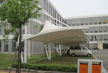 供應(yīng)于廣東停車棚價(jià)格，上海景觀膜結(jié)構(gòu)停車棚公司，膜結(jié)構(gòu)設(shè)計(jì)制作加工