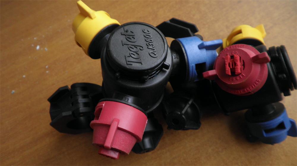 邯鄲溫室全自動(dòng)噴灌機(jī)水車 全自動(dòng)調(diào)速溫室育苗噴灌機(jī) 大棚噴灌機(jī)噴水車噴灌設(shè)備廠家廠價(jià) 溫室全自動(dòng)調(diào)速噴灌機(jī)水車--邯鄲