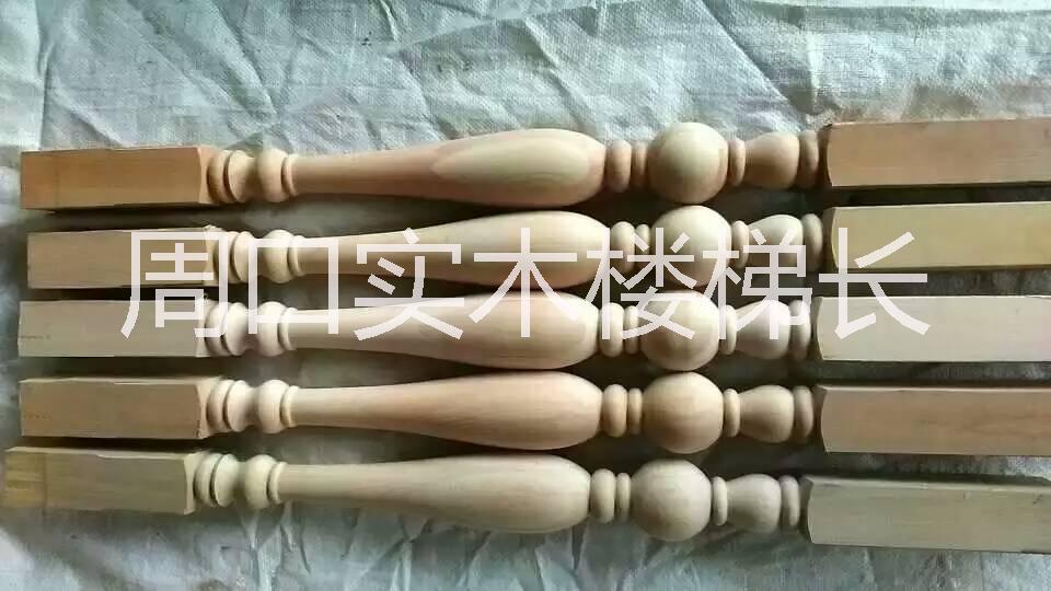 供應(yīng)用于安裝實(shí)木樓梯的周口實(shí)木樓梯批發(fā)