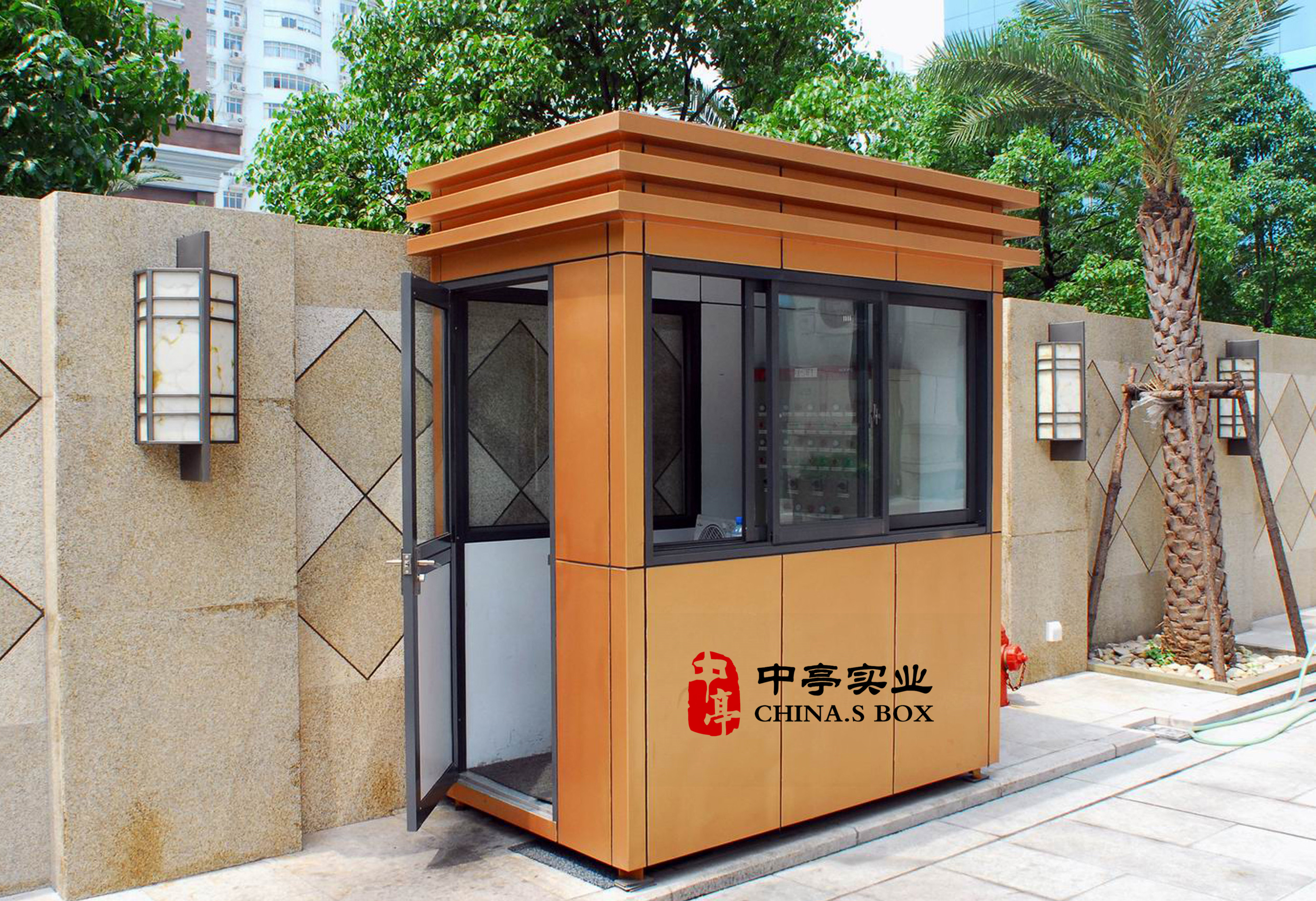 供應(yīng)中亭豪華灰色鋁塑板造型崗?fù)?  title=