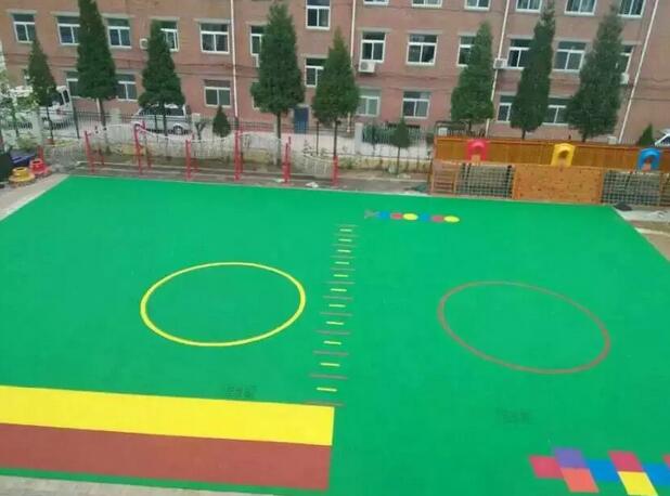 供應(yīng)幼兒園場(chǎng)地建設(shè) 塑膠材料廠家