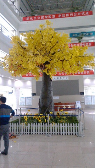 供應(yīng)仿真樹廠家專業(yè)定做婚慶酒店裝飾仿