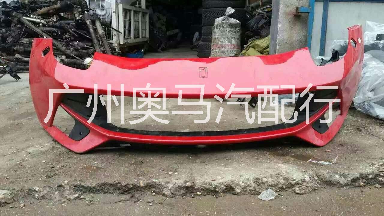 供應(yīng)路虎神行2前保險杠中網(wǎng)大燈發(fā)動機(jī)拆車件