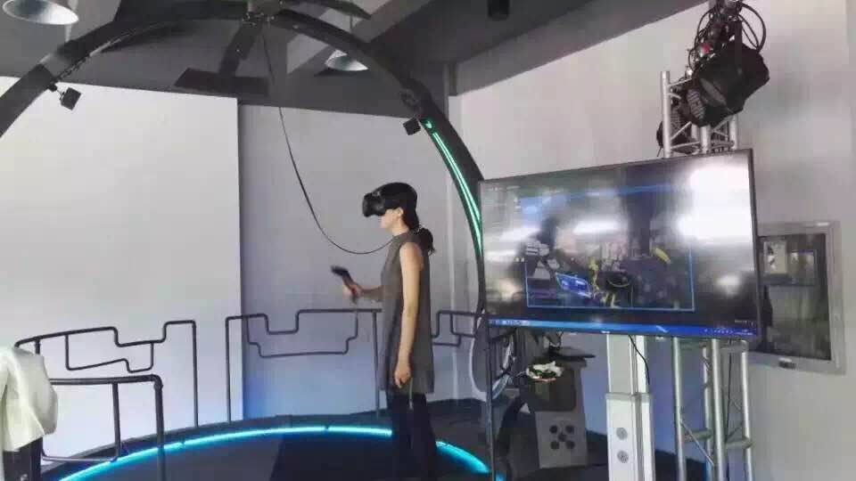 駐馬店vr體感虛擬現(xiàn)實游戲設(shè)備出租出售制作廠家