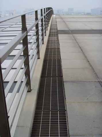 供應(yīng)南京鋼格板熱鍍鋅鋼格板-國潤鋼格板廠-鋼格板價(jià)格