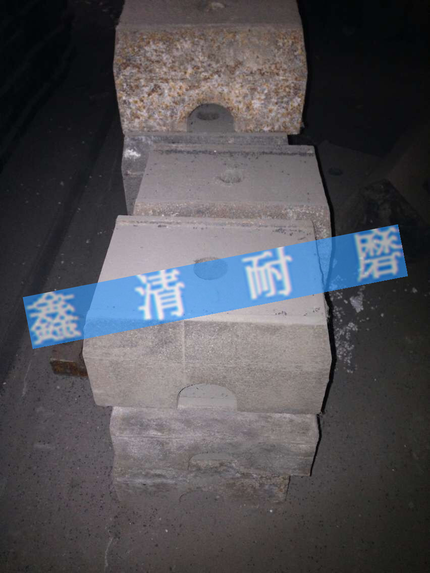 供應(yīng)耐磨孰料錘頭 水泥廠破碎錘