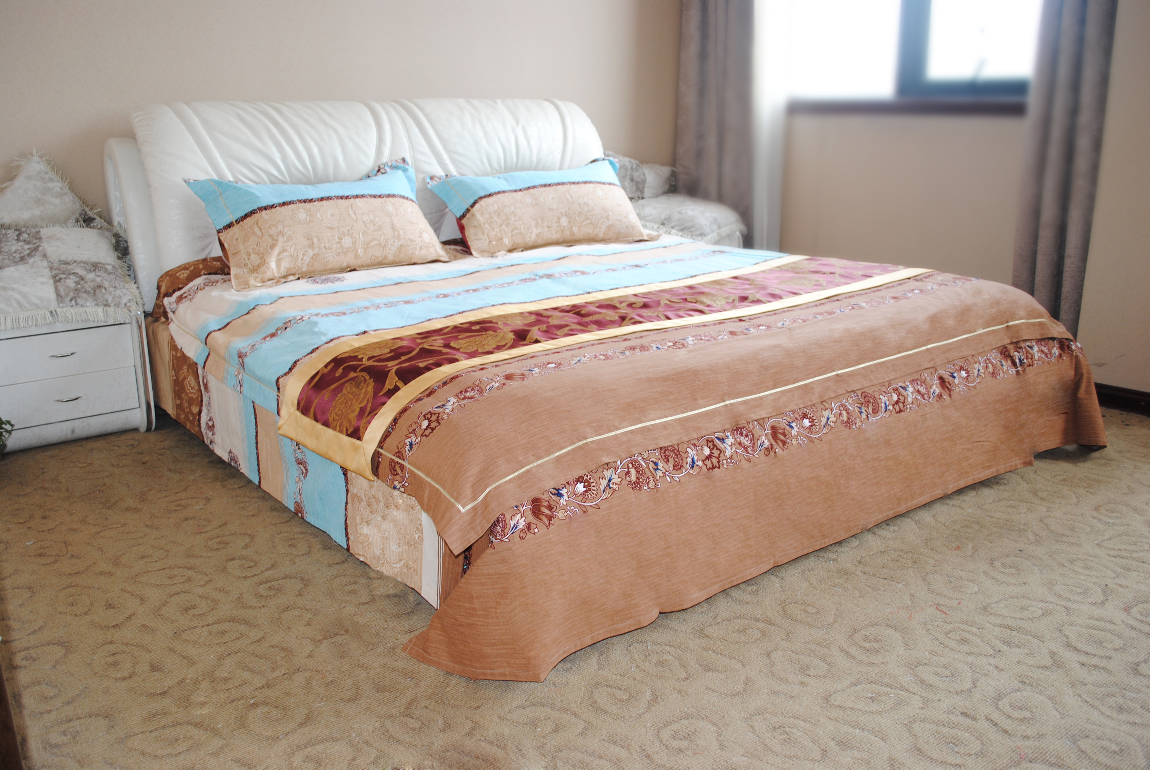 供應(yīng)純棉床上用品四件套，河南床上用品廠，四件套生產(chǎn)廠家