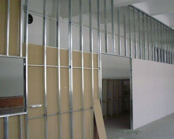 臨沂裝修隔間 石膏板夾墻隔間 承接隔間吊頂工程