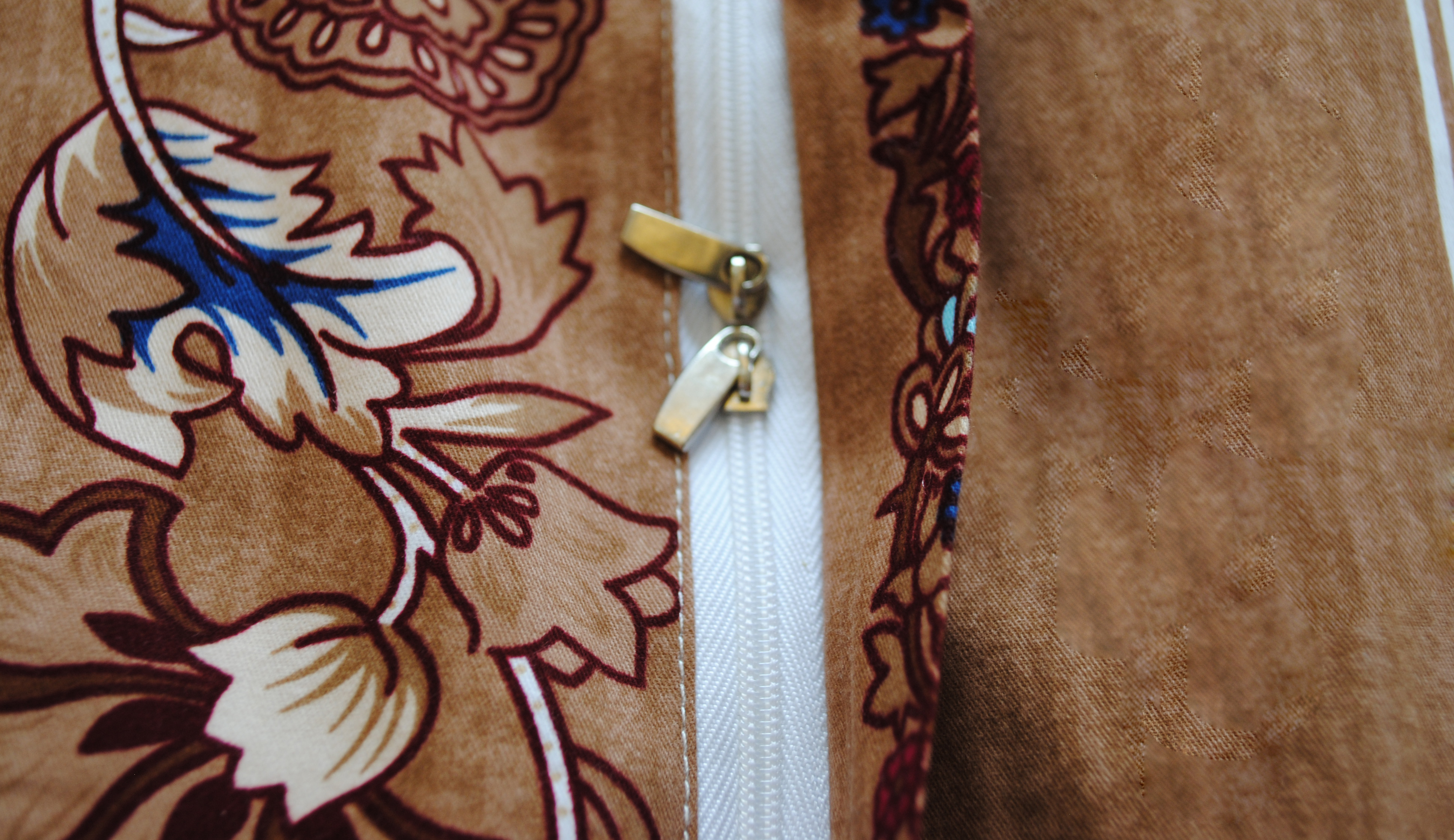 供應(yīng)純棉床上用品四件套，河南床上用品廠，四件套生產(chǎn)廠家