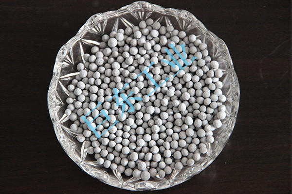 供應(yīng)用于水處理的微孔鈣離子球