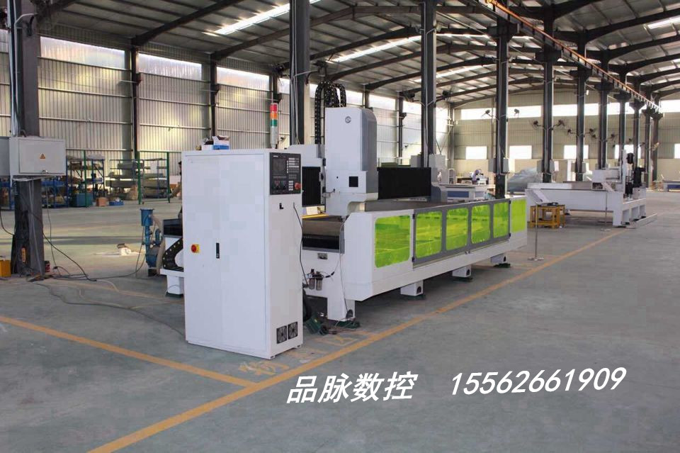 供應(yīng)石英石臺(tái)面加工無(wú)人操作機(jī)械