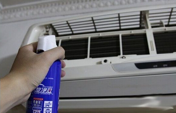 廣州美的空調(diào)安裝清洗報(bào)價(jià) 美的空調(diào)保養(yǎng)加雪種電話美的空調(diào)清洗