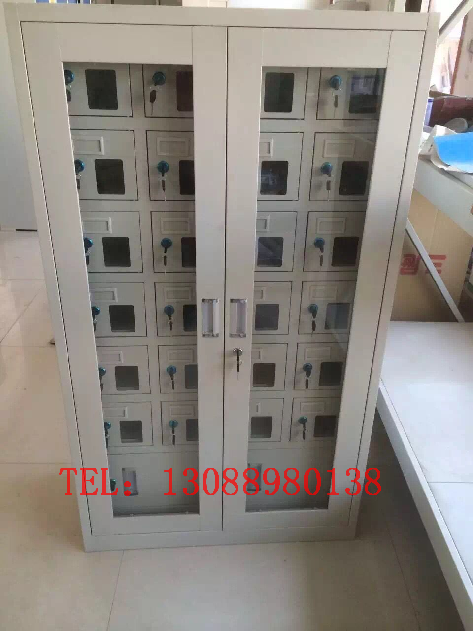 供應(yīng)用于寄存手機的手機柜充電柜