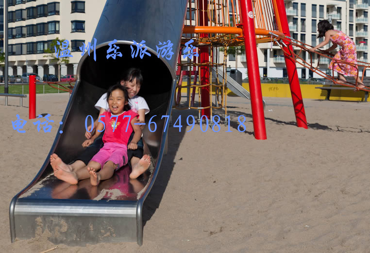 廠家直銷(xiāo) 戶(hù)外不銹鋼滑梯 大型游樂(lè)設(shè)備