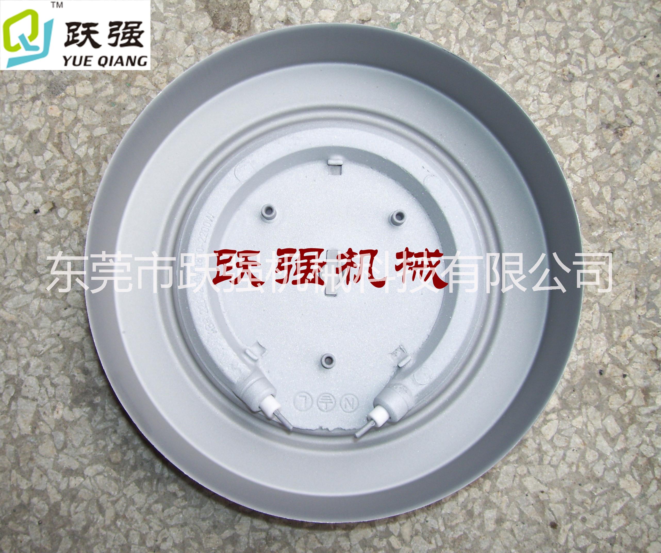 供應(yīng)用于水壺|酒瓶|保溫杯的轉(zhuǎn)盤式自動噴砂機(jī)