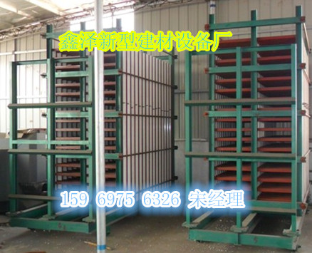 供應(yīng)用于保溫板生產(chǎn)的立模隔墻板機(jī)械設(shè)備