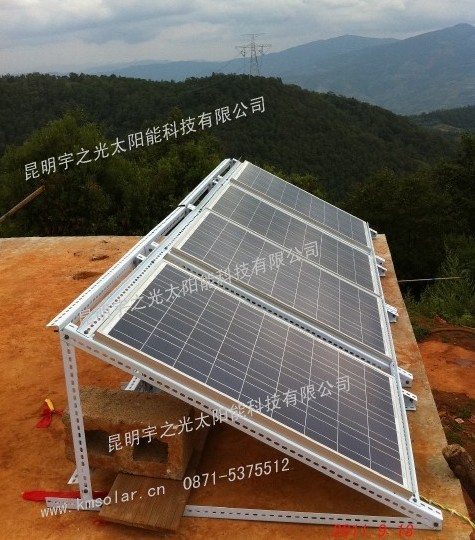 太陽能家用發(fā)電系統(tǒng)戶用光伏發(fā)電站 太陽能路燈風光互補路燈光伏殺蟲燈光伏板逆變器蓄電池交通信號燈監(jiān)控設備太陽鞥庭院燈抽水泵