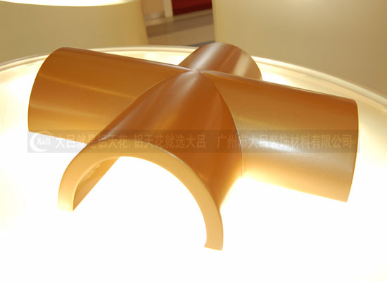 供應(yīng)雙曲鋁單板、弧形鋁單板