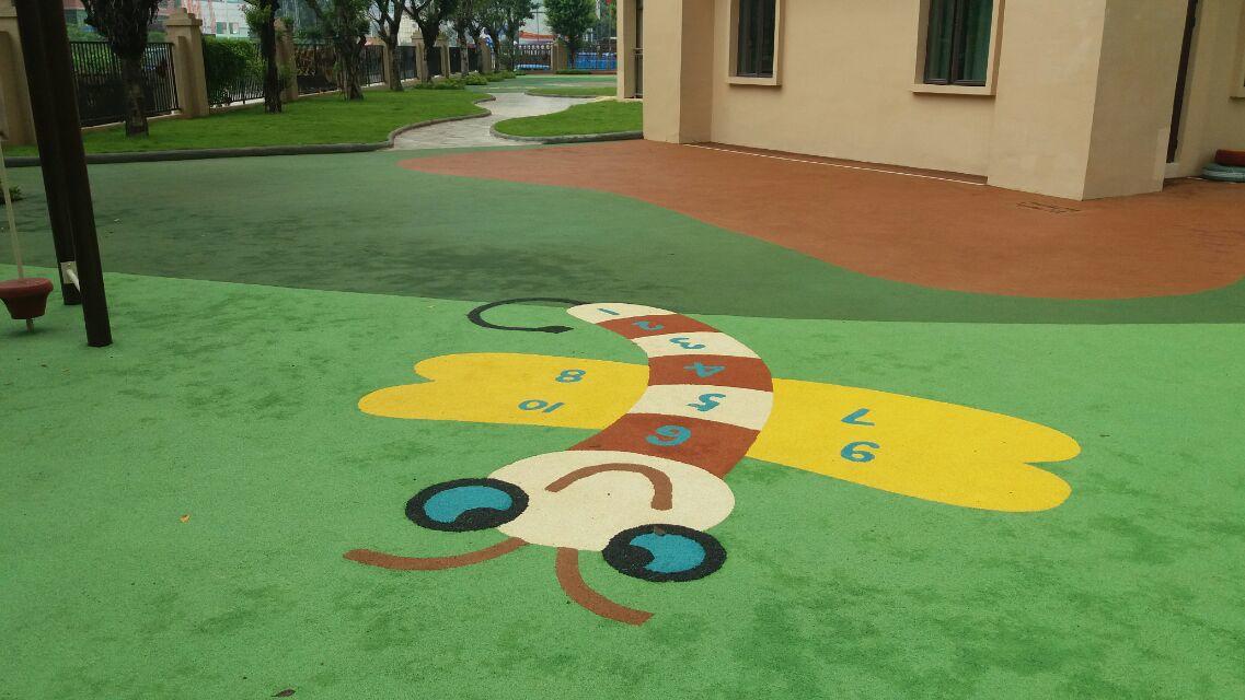 供應(yīng)懸浮拼裝運(yùn)動(dòng)地板 幼兒園場地 籃球場地