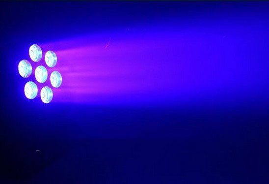 供應(yīng)探月舞臺燈光 7顆10W LED 搖頭光束燈