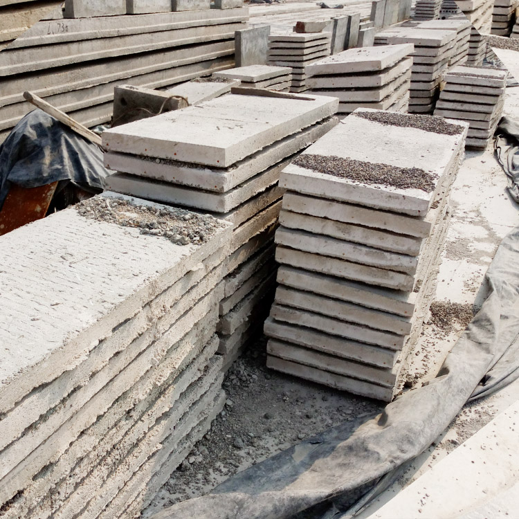 青島混凝土預(yù)制蓋溝板加工廠家