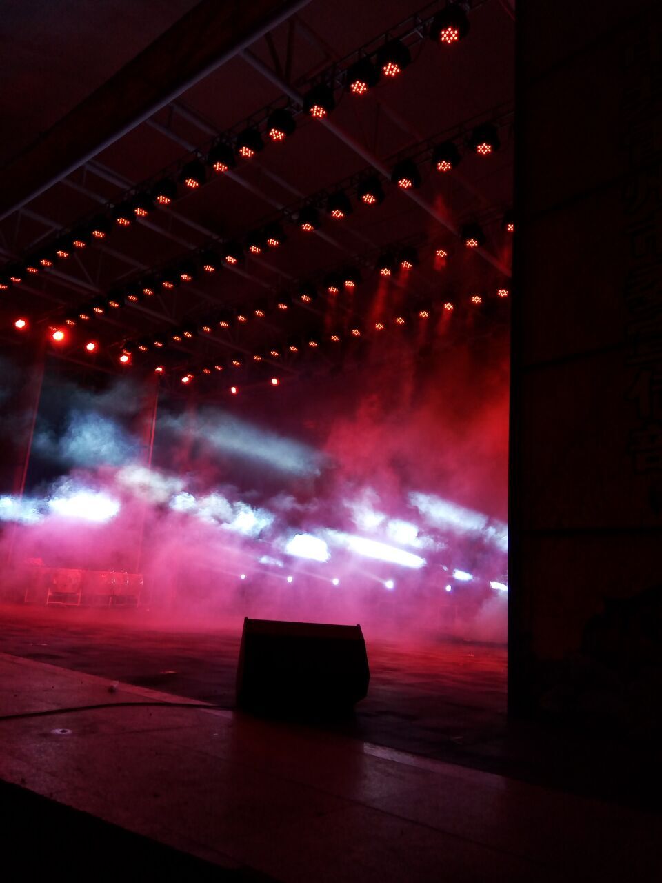 12顆LED搖頭光束燈 搖頭燈 光束燈 LED帕燈 束燈 LED帕燈 搖頭燈 酒吧燈 舞廳包房*燈