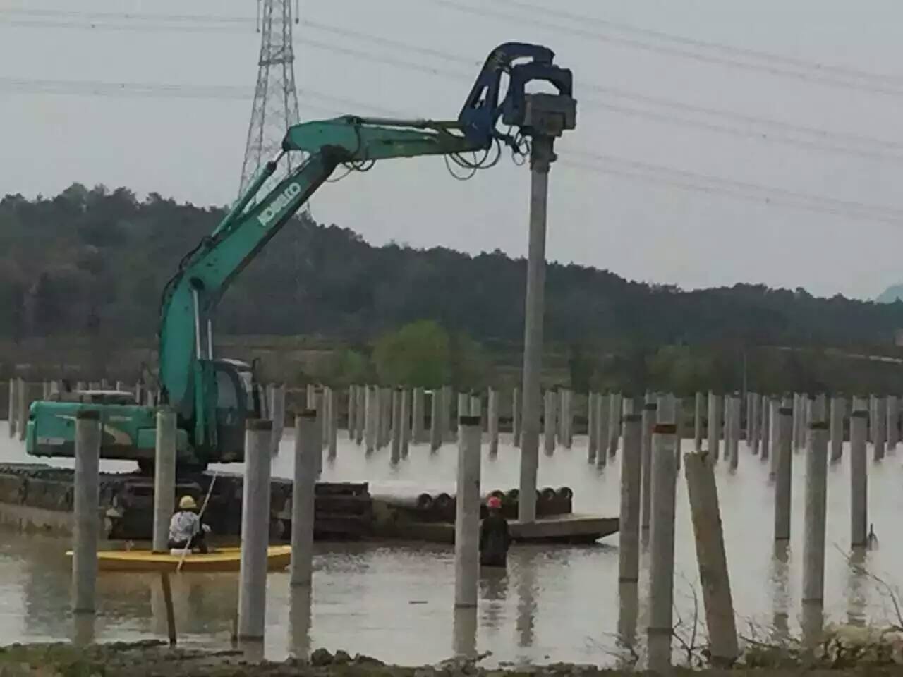 北奕機(jī)械打拔樁機(jī) 振動錘 高頻液壓打樁機(jī)