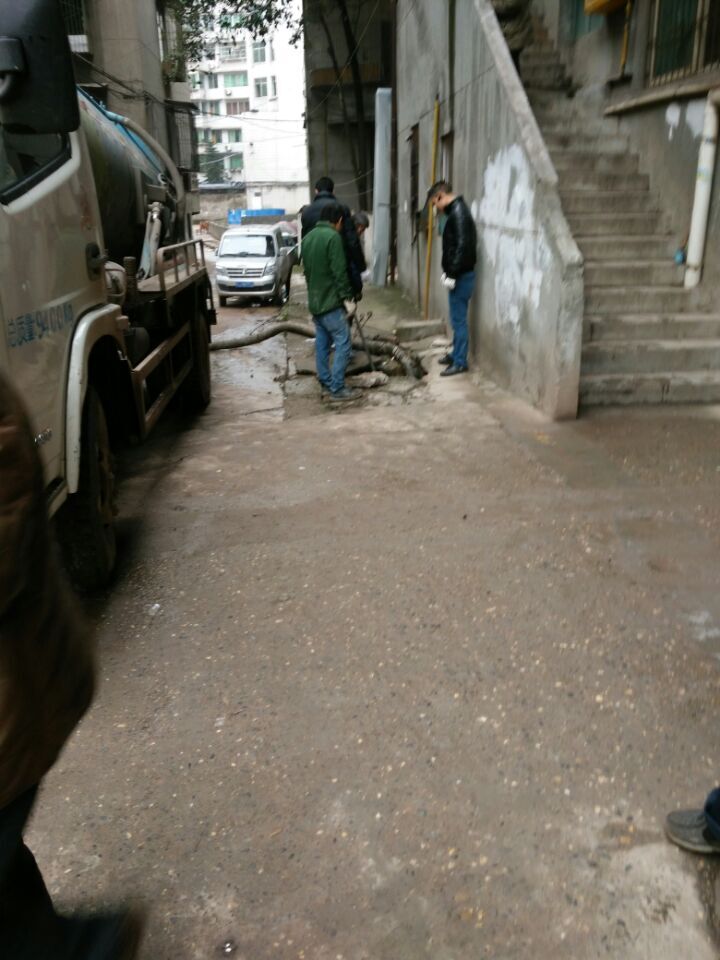 龍?zhí)端虑謇砗拥例執(zhí)端潞拥狼逵冽執(zhí)端潞拥狼逄?  title=