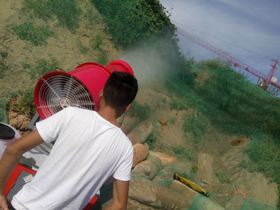 工地全自動(dòng)降塵霧炮
