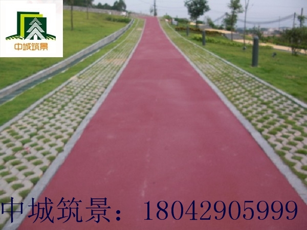 深圳道路鋪裝彩色透水混凝土路面的作用