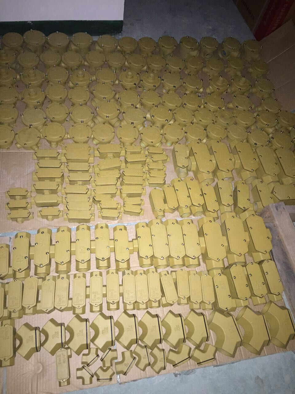 防爆管件