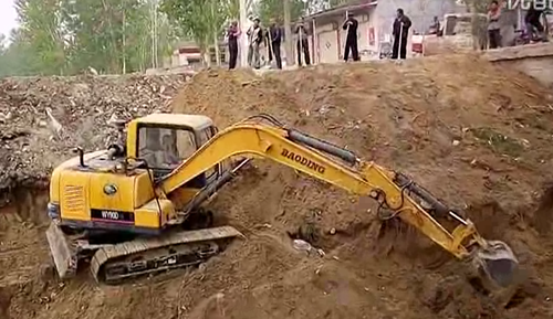 鏈條小型挖掘機