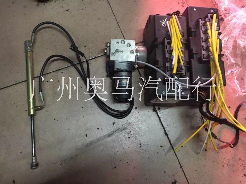 供應(yīng)廣州奔馳寶馬天窗，奔馳寶馬天窗直銷(xiāo)，奔馳寶馬天窗*報(bào)價(jià)