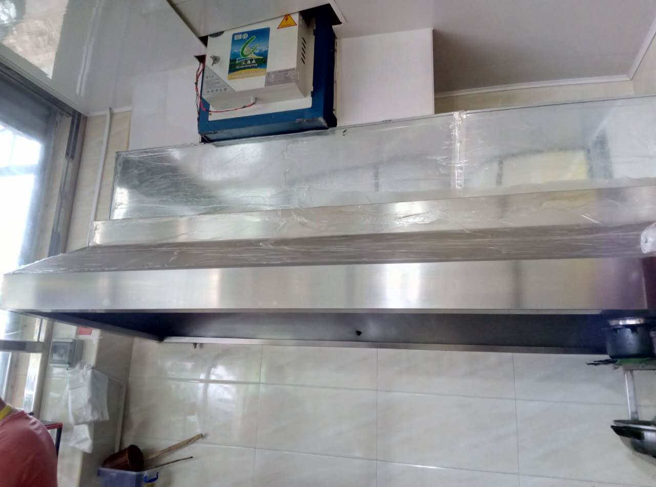 廚房排油煙管道