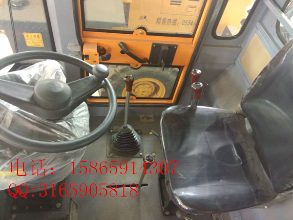 935抓木機(jī) 2016新型抓木機(jī)