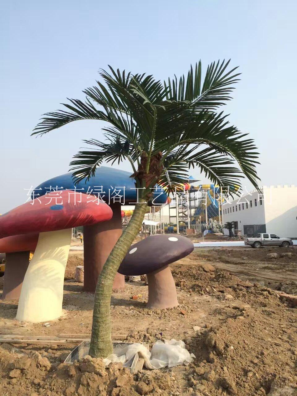 廠家直銷仿真椰子樹  仿真海棗樹 園林景觀工程綠植大樹 室內(nèi)外造景裝飾