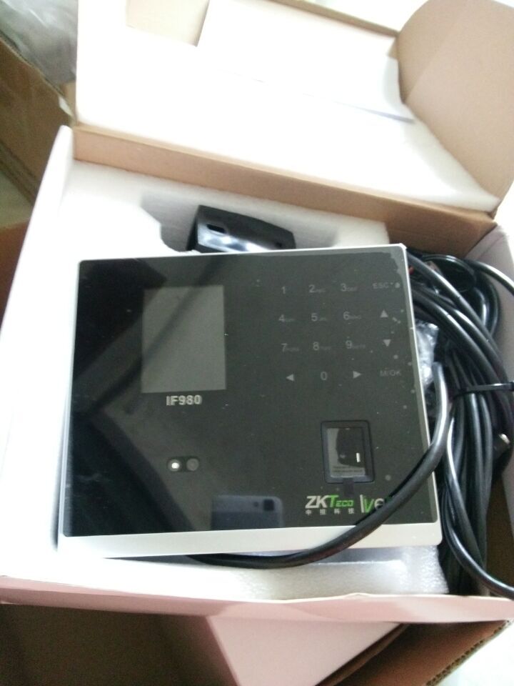 施工電梯塔吊*指紋人臉識別器