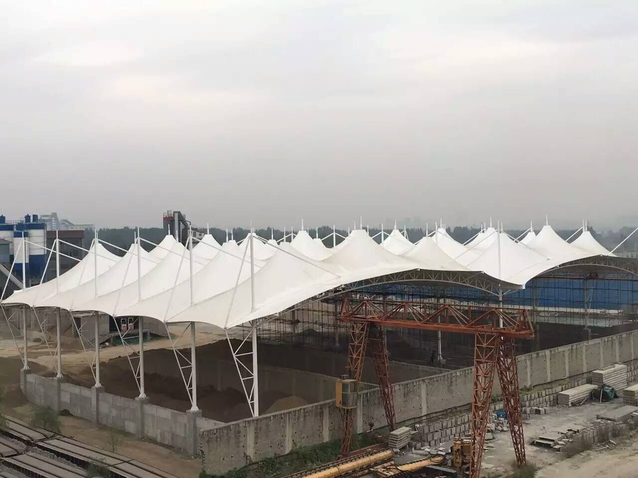 侯馬膜結(jié)構(gòu)膜結(jié)構(gòu)車棚