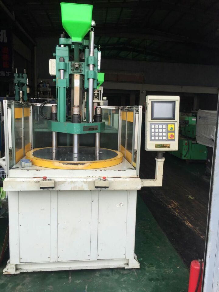 廣東立式注塑機(jī)價(jià)格，廣東立式注塑機(jī)批發(fā)，立式注塑機(jī)批發(fā)價(jià)