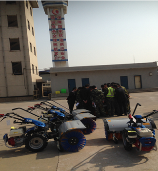 烏魯木齊揚(yáng)雪機(jī)