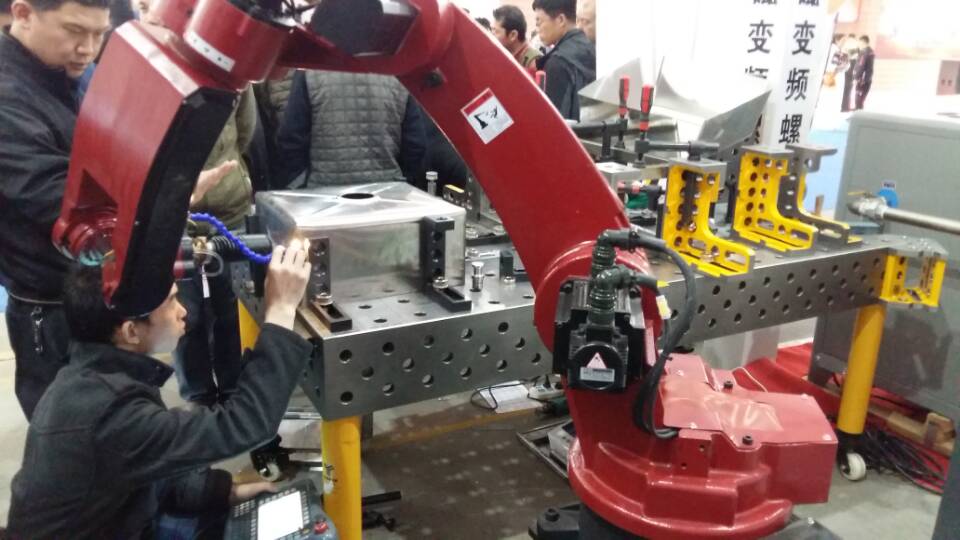 三維焊接工作臺(tái)廠家@不銹鋼焊接工作臺(tái)供應(yīng)商@三維焊接工作臺(tái)定制