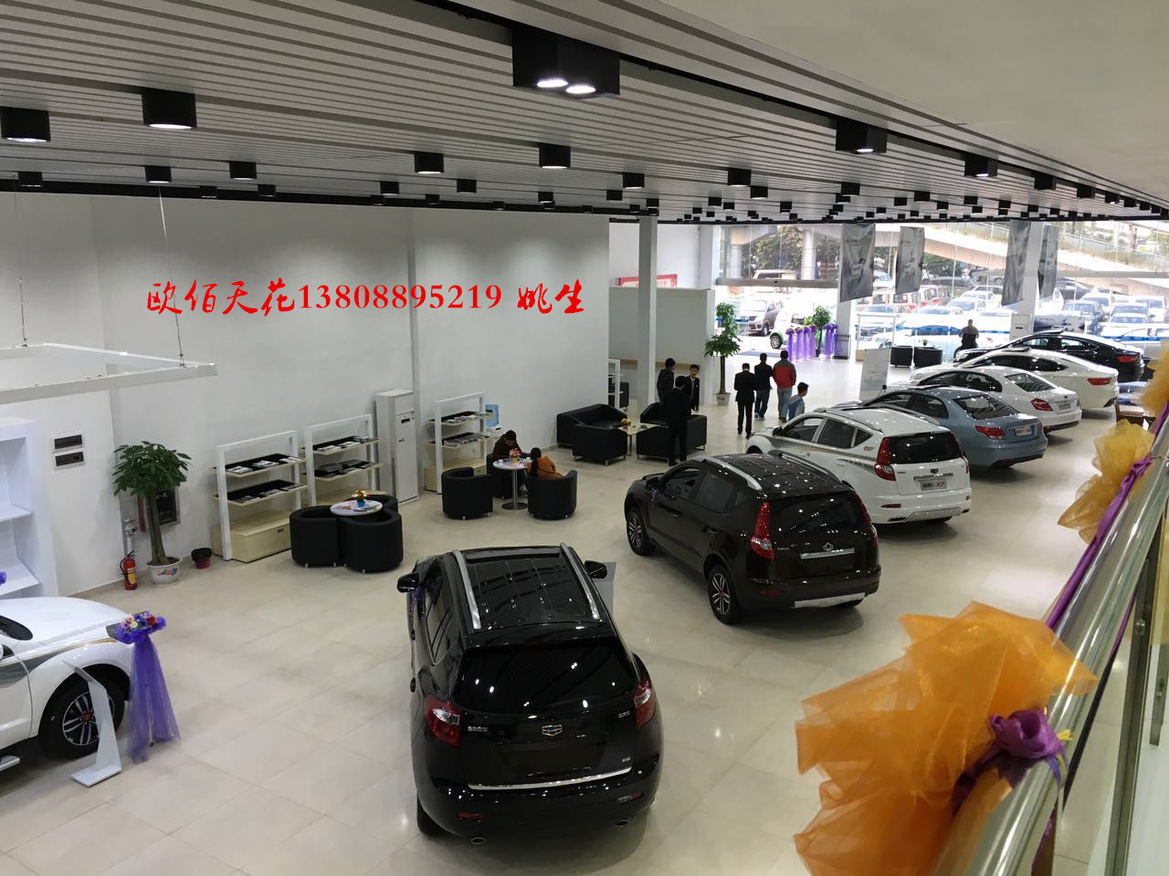 吉利汽車4S店鋁方通吊頂天花生產(chǎn) 白色鋁方通生產(chǎn)廠家，長(zhǎng)條鋁格柵 吉利4S店長(zhǎng)條形鋁格柵裝飾吊頂