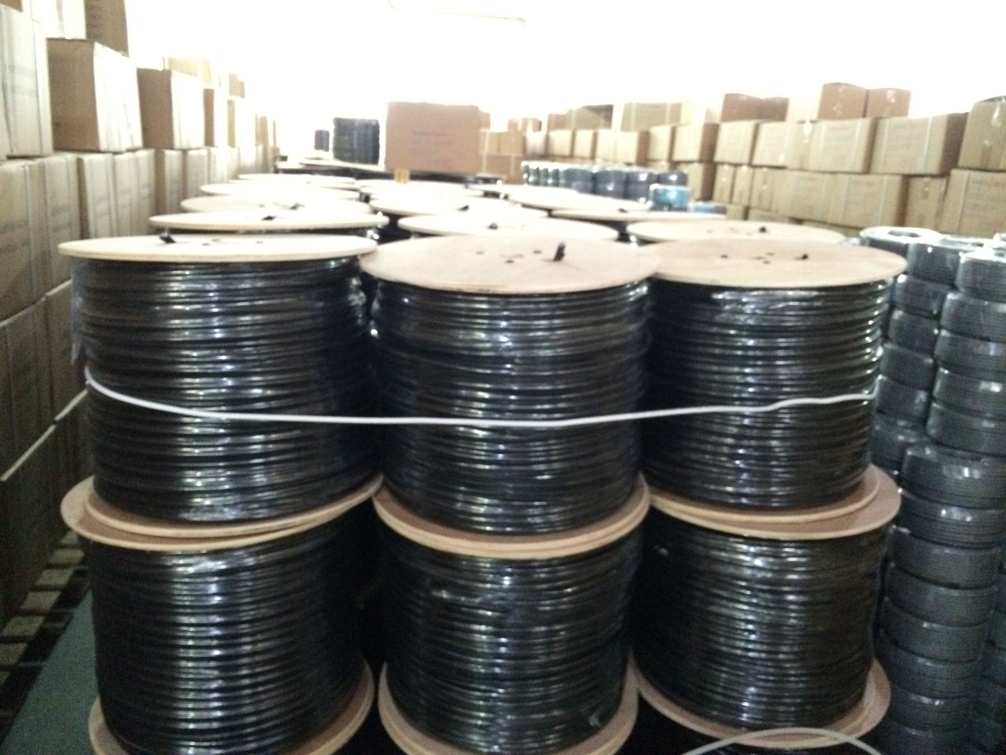 sywv-75-5射頻同軸電纜_有線電視同軸電纜圖片_杭州興發(fā)電纜