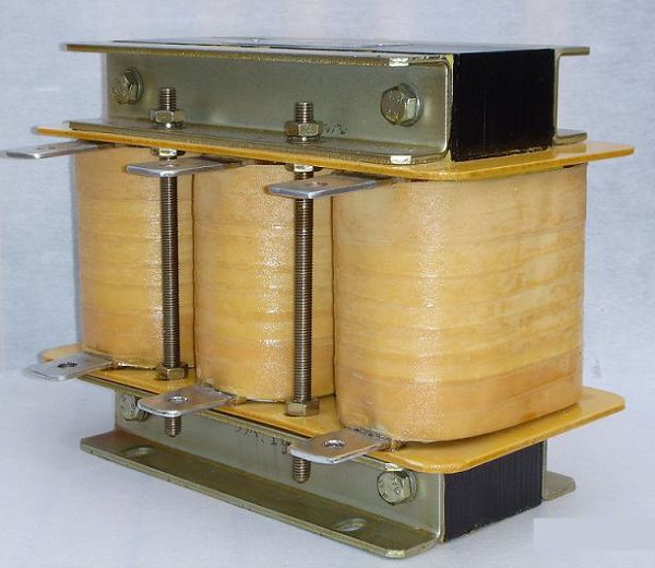 電抗器、電抗器純銅材質(zhì)保證質(zhì)量