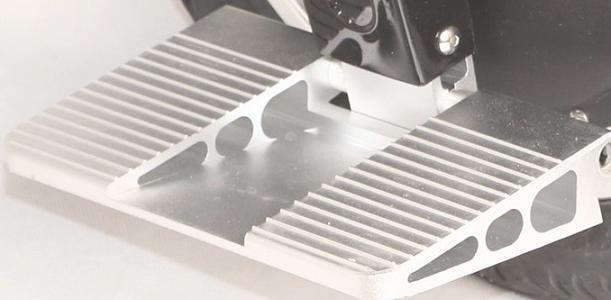 自平衡電動(dòng)獨(dú)輪車配件踏板廠家直銷 平衡車腳踏板批發(fā)價(jià)格