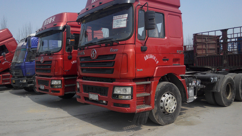陜汽德龍F(tuán)3000雙導(dǎo)向牽引車德龍F(tuán)3000二手半掛