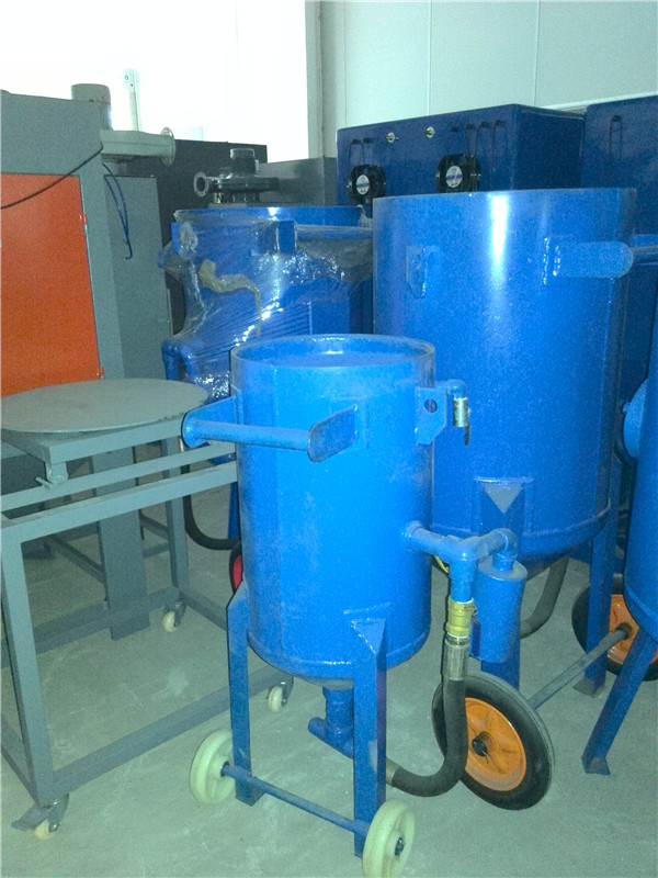 車廂除銹噴砂機(jī) 車廂除銹翻新噴砂機(jī)
