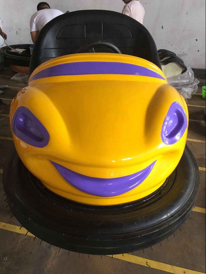 廠家熱銷雙人碰碰車